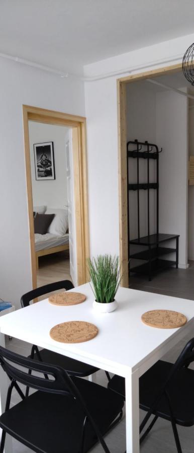 Blue Moon Apartman Еґер Екстер'єр фото