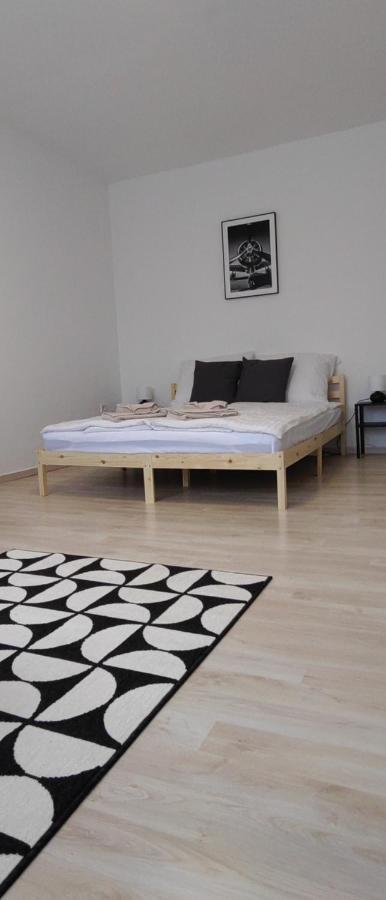 Blue Moon Apartman Еґер Екстер'єр фото